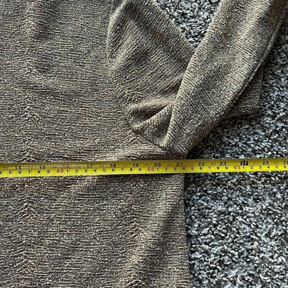 R&M Button up Cardigan Womens Medium Gold Glittery Textured Faux Diamond Clip - Picture 6 of 7